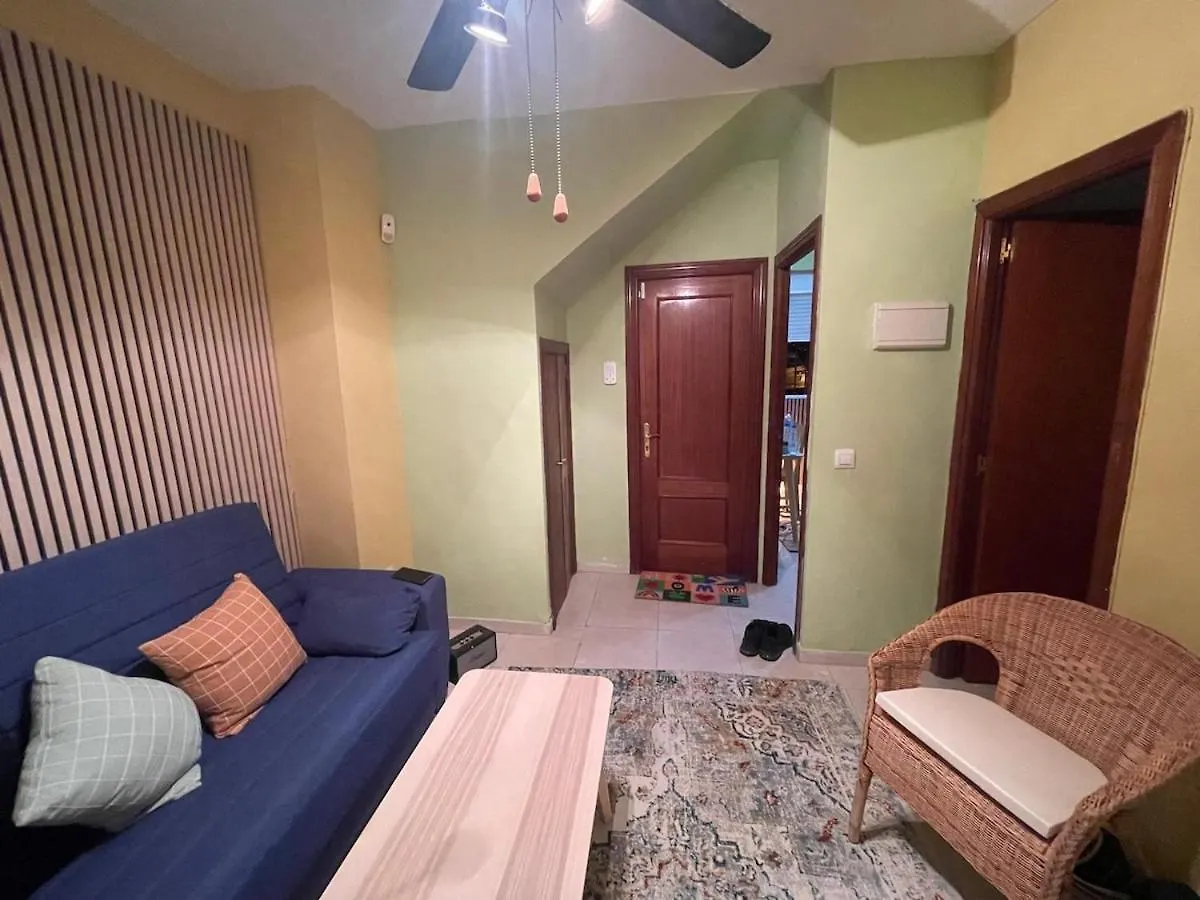 Warm Wood Suite 1 Bedroom Plus Sofa Bed Malaga Apartment